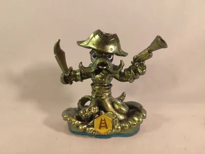 Skylanders Swap Force Gold Wash Buckler
