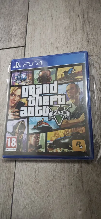 Take-Two Interactive Grand Theft Auto V, Standaard Duits